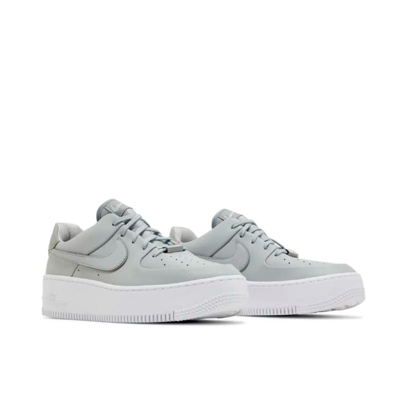 Nike Air Force 1 Sage Low sneakers - Picture 1 of 8